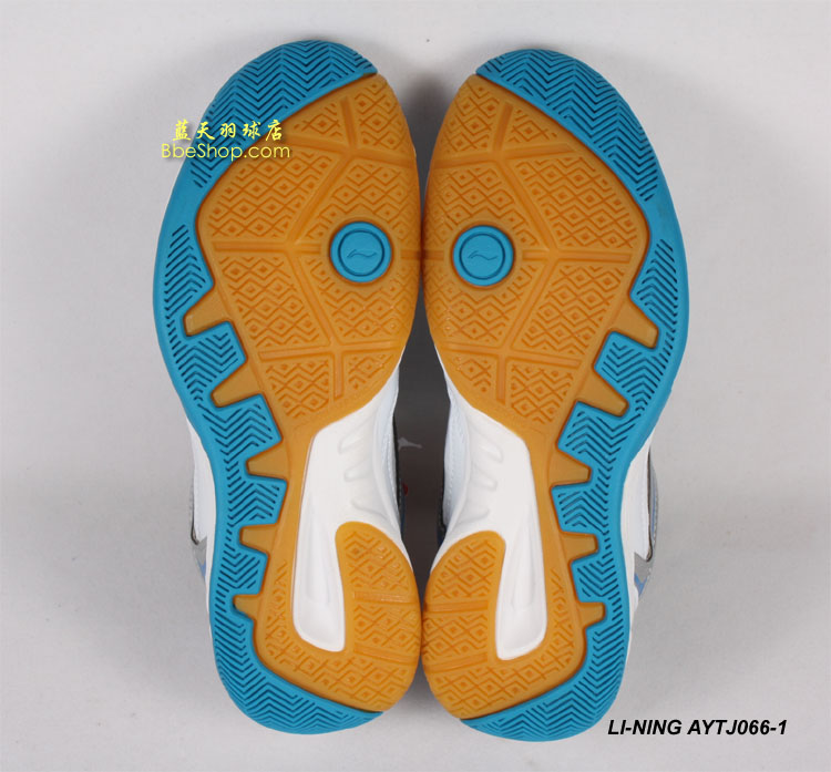 李宁AYTJ066-1羽毛球鞋