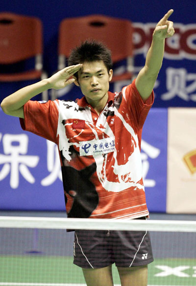 Dan Lin - CHN 中国男单选手林丹在2004年中国羽毛球公开赛中