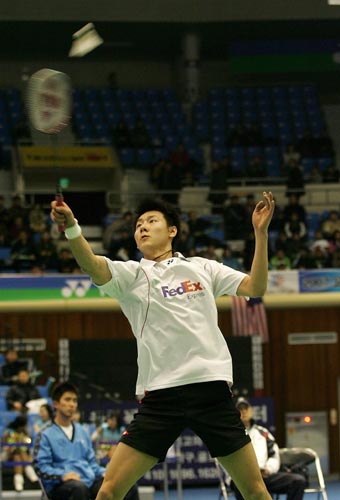 Jin Chen - CHN 陈金在韩国羽毛球公开赛2:1险胜马来西亚名将哈菲兹打入决赛